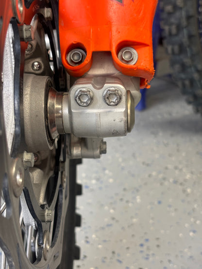 DEVCO - Front axle nut